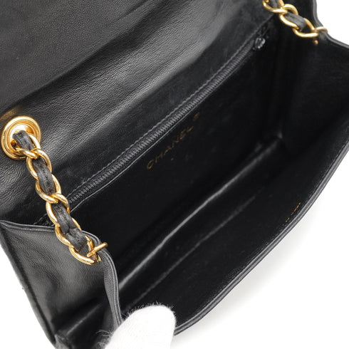 VINTAGE CHANEL COCOMARK MATELASSE CHAIN SHOULDER BAG BLACK LAMB SKIN GOLD HARDWARE 90332571