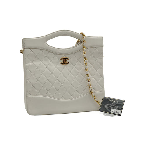 VINTAGE CHANEL COCOMARK MATELASSE CHAIN SHOULDER HAND BAG WHITE LAMB SKIN GOLD HARDWARE 90343404