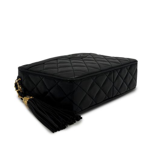 VINTAGE CHANEL COCOMARK MATELASSE FRINGE SHAIN SHOULDER BAG BLAK LAMB SKIN GOLD HARDWARE 90320188