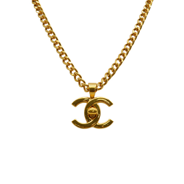 VINTAGE CHANEL COCOMARK TURN LOCK NECKLACE GOLD ACCESSORY 96P 90334173