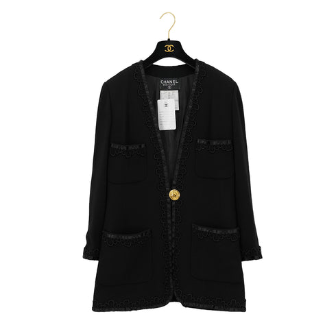 VINTAGE CHANEL COCO BUTTON FLOWER EMBROIDERY JACKET BLACK WOOL 40 RTW 90314892