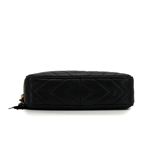 VINTAGE CHANEL DIAMOND STITCH FRINGE CHAIN SHOULDER BAG BLACK CAVIAR SKIN GOLD HARDWARE 90341723