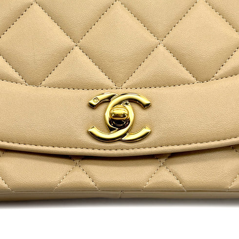 VINTAGE CHANEL DIANA MEDIUM CHAIN SHOULDER BAG BEIGE LAMB SKIN GOLD HARDWARE 90314777