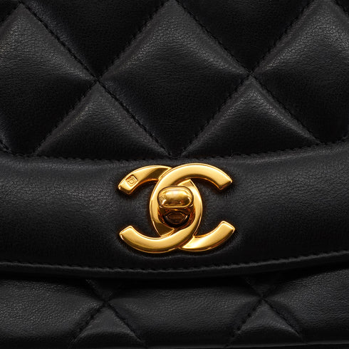 VINTAGE CHANEL DIANA MEDIUM CHAIN SHOULDER BAG BLACK LAMB SKIN GOLD HARDWARE 90341449