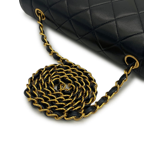 VINTAGE CHANEL DIANA MEDIUM CHAIN SHOULDER BAG BLACK LAMB SKIN GOLD HARDWARE 90317869
