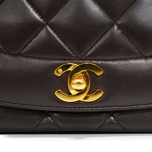 VINTAGE CHANEL DIANA MEDIUM CHAIN SHOULDER BAG BROWN LAMB SKIN GOLD HARDWARE 90341896