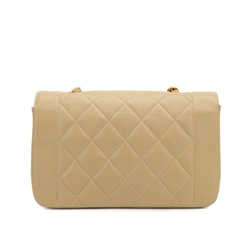 VINTAGE CHANEL DIANA SMALL CHAIN SHOULDER BAG BEIGE LAMB SKIN GOLD HARDWARE 90317865