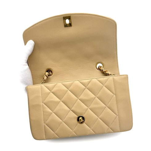 VINTAGE CHANEL DIANA SMALL CHAIN SHOULDER BAG BEIGE LAMB SKIN GOLD HARDWARE 90317865