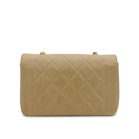 VINTAGE CHANEL DIANA SMALL CHAIN SHOULDER BAG BEIGE LAMB SKIN GOLD HARDWARE 90338882