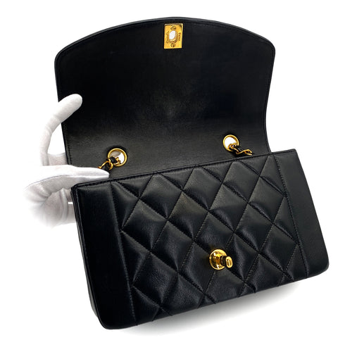 VINTAGE CHANEL DIANA SMALL CHAIN SHOULDER BAG BLACK LAMB SKIN GOLD HARDWARE 90324759