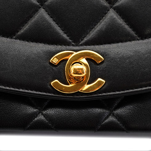 VINTAGE CHANEL DIANA SMALL CHAIN SHOULDER BAG BLACK LAMB SKIN GOLD HARDWARE 90330945