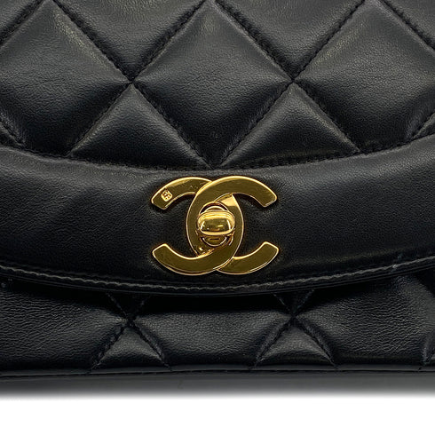 VINTAGE CHANEL DIANA SMALL CHAIN SHOULDER BAG BLACK LAMB SKIN GOLD HARDWARE 90314586
