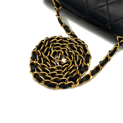 VINTAGE CHANEL DIANA SMALL CHAIN SHOULDER BAG BLACK LAMB SKIN GOLD HARDWARE 90314586