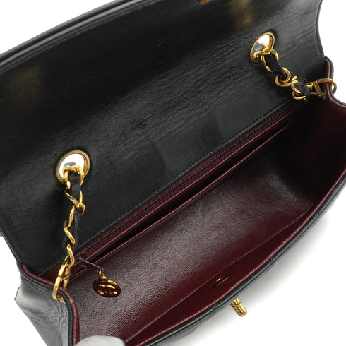 VINTAGE CHANEL DIANA SMALL CHAIN SHOULDER BAG BLACK LAMB SKIN GOLD HARDWARE 90337658