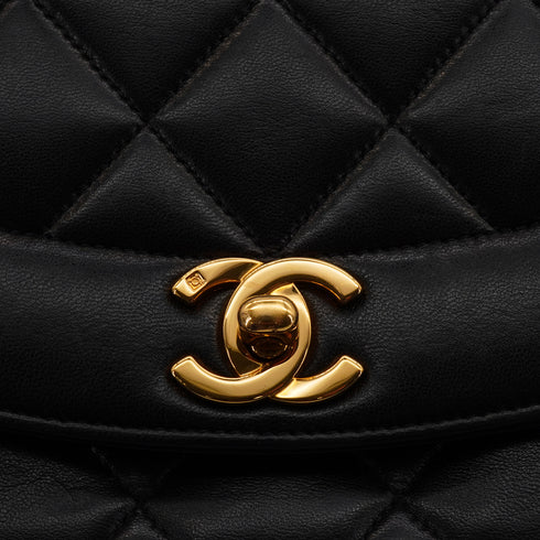 VINTAGE CHANEL DIANA SMALL CHAIN SHOULDER BAG BLACK LAMB SKIN GOLD HARDWARE 90343859