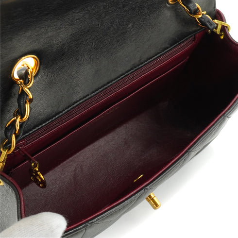 VINTAGE CHANEL DIANA SMALL CHAIN SHOULDER BAG BLACK LAMB SKIN GOLD HARDWARE 90343859
