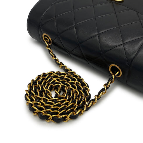 VINTAGE CHANEL DIANA SMALL CHAIN SHOULDER BAG BLACK LAMB SKIN GOLD HARDWARE 90317886