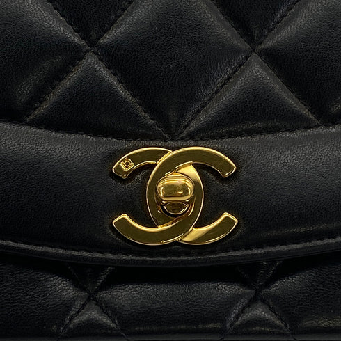 VINTAGE CHANEL DIANA SMALL CHAIN SHOULDER BAG BLACK LAMB SKIN GOLD HARDWARE 90323095