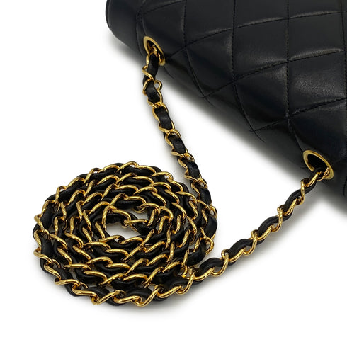 VINTAGE CHANEL DIANA SMALL CHAIN SHOULDER BAG BLACK LAMB SKIN GOLD HARDWARE 90323095