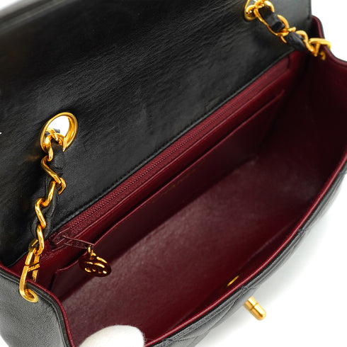 VINTAGE CHANEL DIANA SMALL CHAIN SHOULDER BAG BLACK LAMB SKIN GOLD HARDWARE 90328463