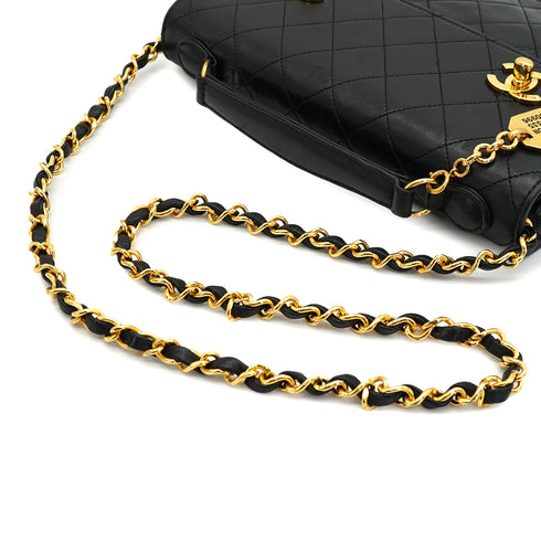 VINTAGE CHANEL DOUBLE TURN LOCK MATELASSE CHAIN SHOULDER HAND BAG BLACK LAMB SKIN GOLD HARDWARE 90330946