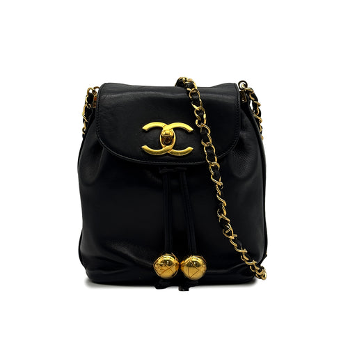 VINTAGE CHANEL DRAWSTRING CHAIN SHOULDER BAG BLACK LAMB SKIN GOLD HARDWARE 90329219