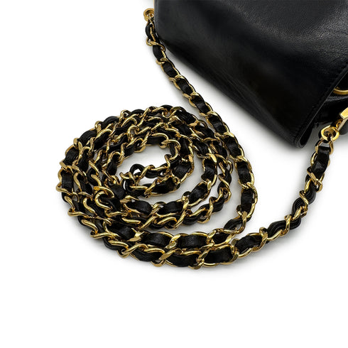 VINTAGE CHANEL DRAWSTRING CHAIN SHOULDER BAG BLACK LAMB SKIN GOLD HARDWARE 90329219