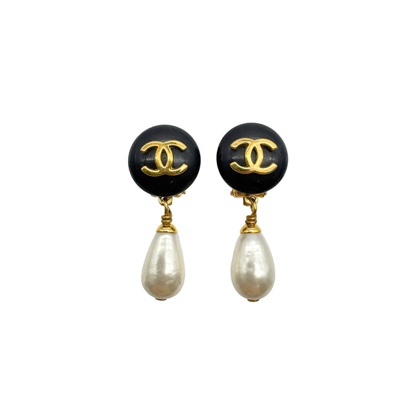 VINTAGE CHANEL EARRINGS COCOMARK FAUX PEARL BLACK GOLD ACCESSORY 96P 90328954