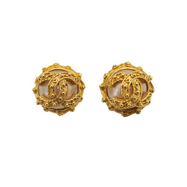 VINTAGE CHANEL EARRINGS COCOMARK FAUX PEARL GOLD ACCESSORY 94A 90319601