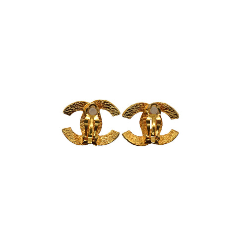 VINTAGE CHANEL EARRINGS COCOMARK MATELASSE GOLD ACCESSORY 90346882