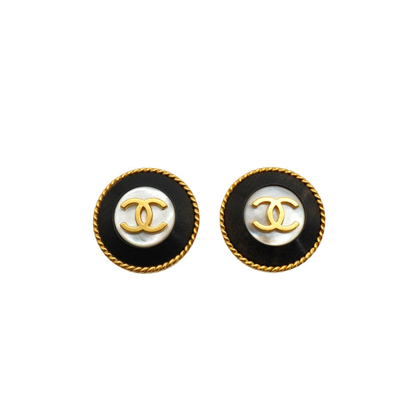 VINTAGE CHANEL EARRINGS COCOMARK ROUND GOLD BLACK ACCESSORY 95A 90350553