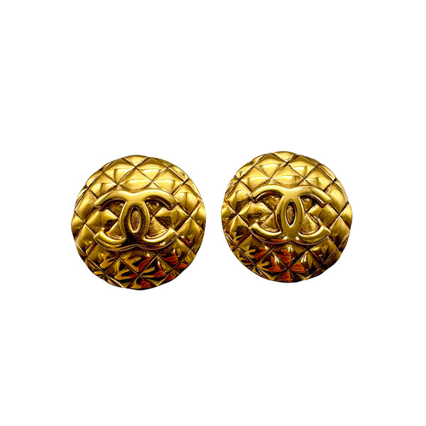 VINTAGE CHANEL EARRINGS COCOMARK ROUND MATELASSE ACCESSORY 90326879