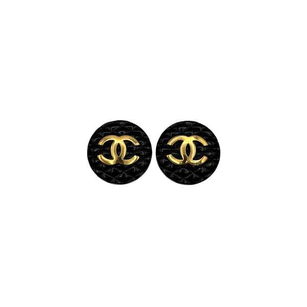 VINTAGE CHANEL EARRINGS COCOMARK ROUND MATELASSE GOLD BLACK ACCESSORY 90323105