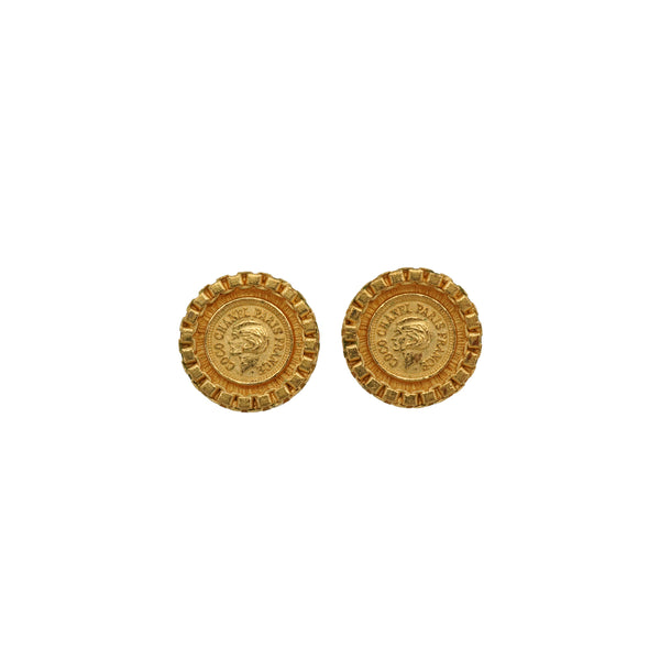 VINTAGE CHANEL EARRINGS COIN MOTIF ROUND GOLD ACCESSORY 95A 90339118