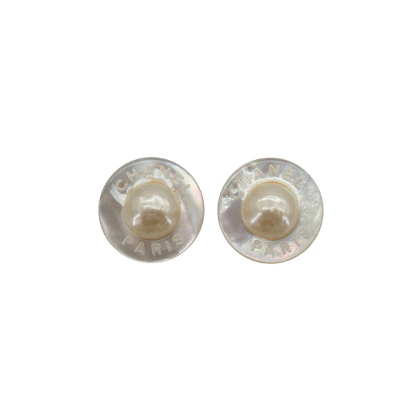 VINTAGE CHANEL EARRINGS FAUX PEARL ROUND ACCESSORY 96C 90330674