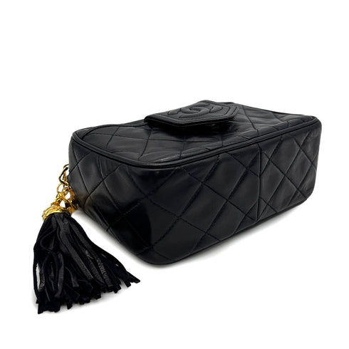 VINTAGE CHANEL FRINGE BIJOU CHAIN SHUOLDER BAG BLACK LAMB SKIN GOLD HARDWARE 90329217