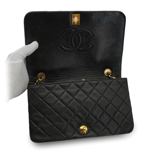 VINTAGE CHANEL FULL FLAP CHAIN SHUOLDER BAG BLACK LAMB SKIN GOLD HARDWARE 90335298