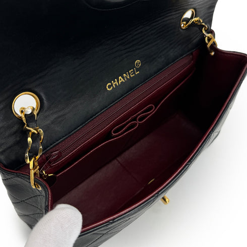 VINTAGE CHANEL FULL FLAP CHAIN SHUOLDER BAG BLACK LAMB SKIN GOLD HARDWARE 90321121