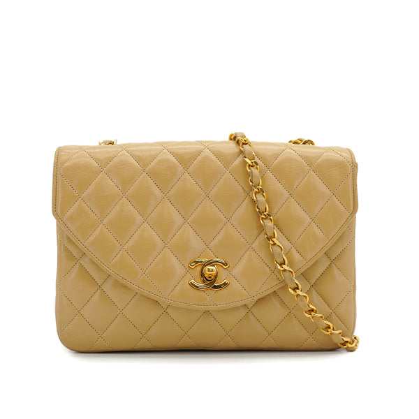 VINTAGE CHANEL HALF MOON CHAIN SHOULDER BAG BEIGE LAMB SKIN GOLD HARDWARE 90317895