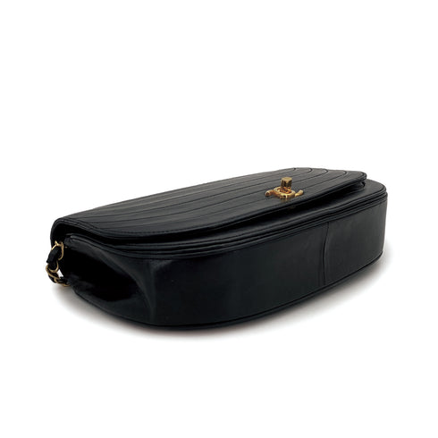 VINTAGE CHANEL HALF MOON CHAIN SHOULDER BAG BLACK LAMB SKIN GOLD HARDWARE 90315013