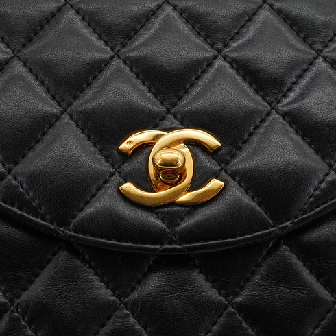 VINTAGE CHANEL HALF MOON CHAIN SHOULDER BAG BLACK LAMB SKIN GOLD HARDWARE 90333726