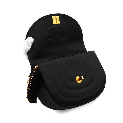 VINTAGE CHANEL HALF MOON CHAIN SHOULDER BAG FRINGE BLACK SATIN GOLD HARDWARE 90339646