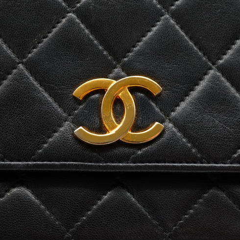 VINTAGE CHANEL MATELASSE HAND BAG BLACK LAMB SKIN GOLD HARDWARE 90340138