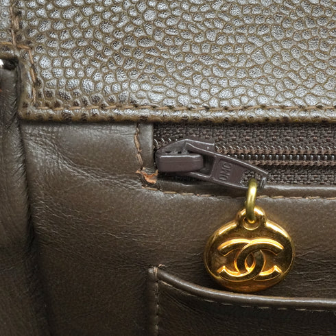 VINTAGE CHANEL MADEMOISELLE CHAIN SHOULDER BAG KHAKI CAVIAR SKIN GOLD HARDWARE 90340384