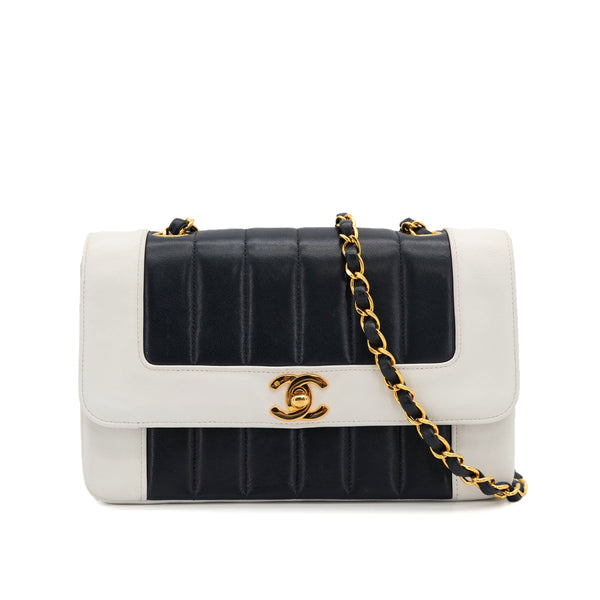 VINTAGE CHANEL MADEMOISELLE CHAIN SHOULDER BAG NAVY WHITE LAMB SKIN GOLD HARDWARE 90322940