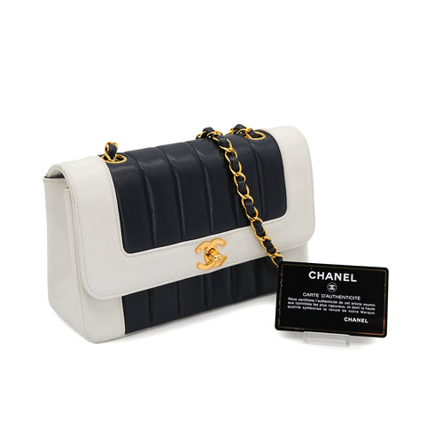 VINTAGE CHANEL MADEMOISELLE CHAIN SHOULDER BAG NAVY WHITE LAMB SKIN GOLD HARDWARE 90322940
