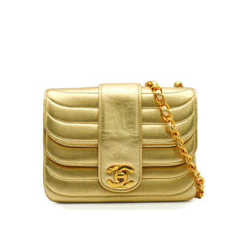 VINTAGE CHANEL MADEMOISELLE MINI CHAIN SHOULDER BAG GOLD LAMB SKIN GOLD HARDWARE 90342588