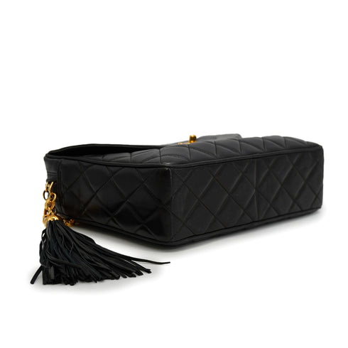 VINTAGE CHANEL MATELASSE BIJOU CHAIN SHOULDER BAG FRINGE BLACK LAMB SKIN GOLD HARDWARE 90340128