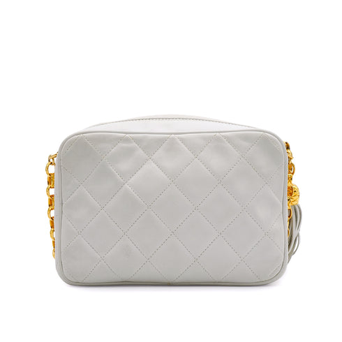 VINTAGE CHANEL MATELASSE BIJOU CHAIN SHOULDER BAG FRINGE WHITE LAMB SKIN GOLD HARDWARE 90342414
