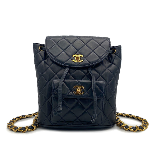 VINTAGE CHANEL MATELASSE CHAIN BACKPACK NAVY LAMB SKIN GOLD HARDWARE 90317868